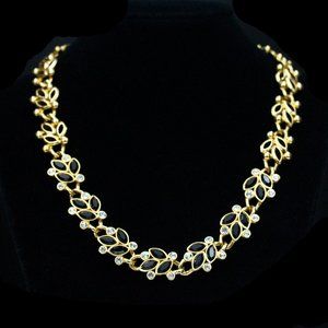 1980  NAPIER CRYSTAL 19" COLLAR NECKLACE - JNTCB1  NO LONGER AVAILABLE